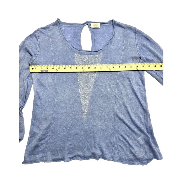 Wrap London Women's Light Blue Sweater w/Sequined Front Key Hole Back Size 8 - Picture 10 of 10